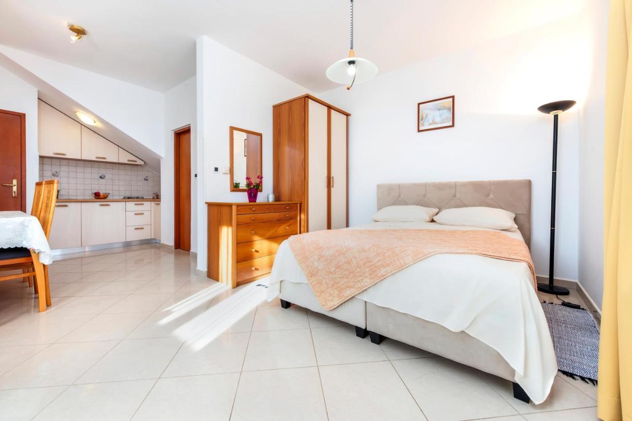 Villa Mara Rovinj Extérieur photo