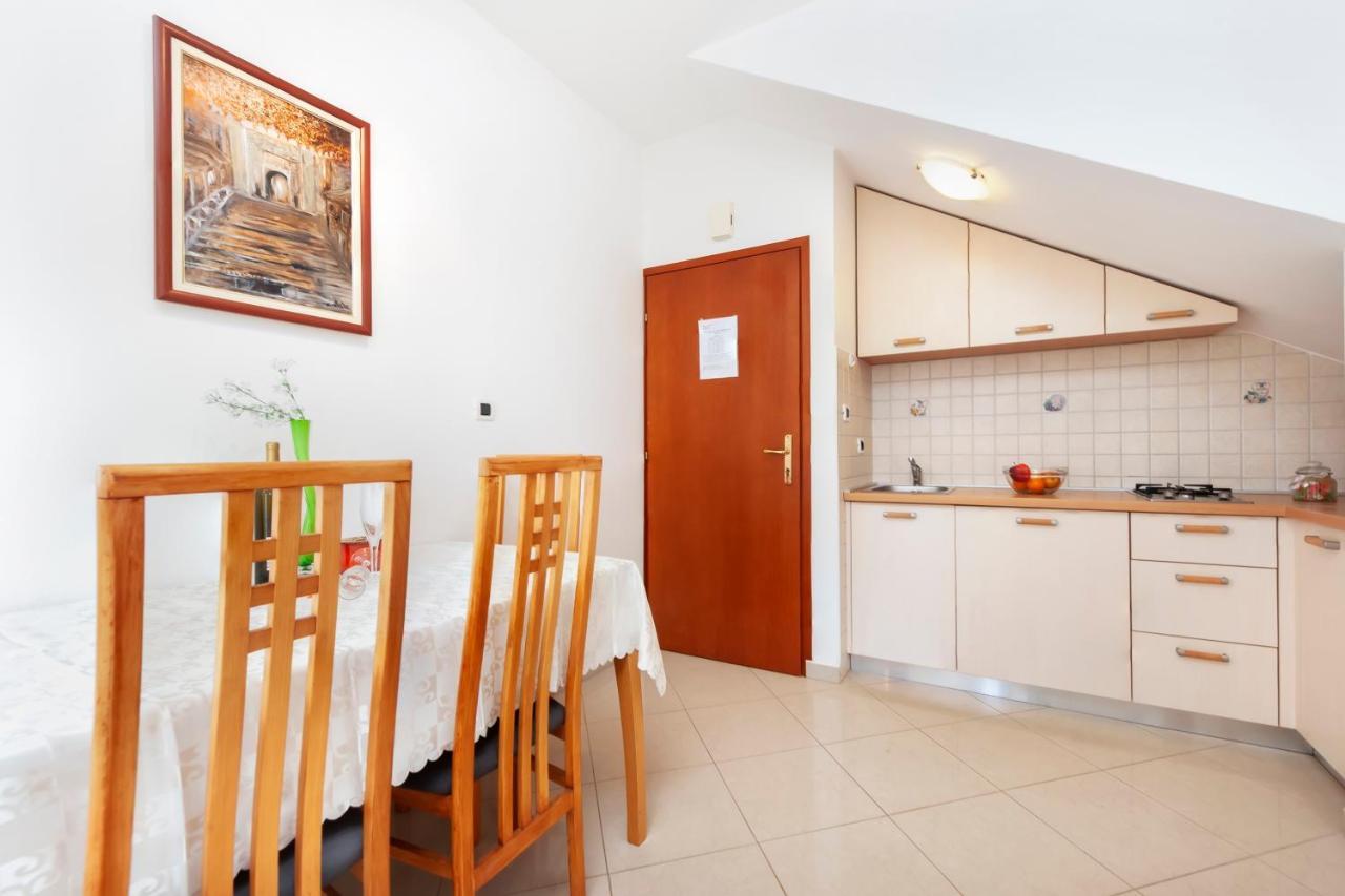 Villa Mara Rovinj Extérieur photo
